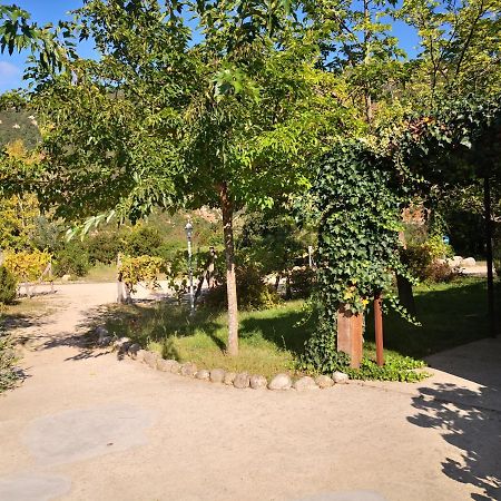Bed and Breakfast L'Ogliastru Ucciani Екстер'єр фото
